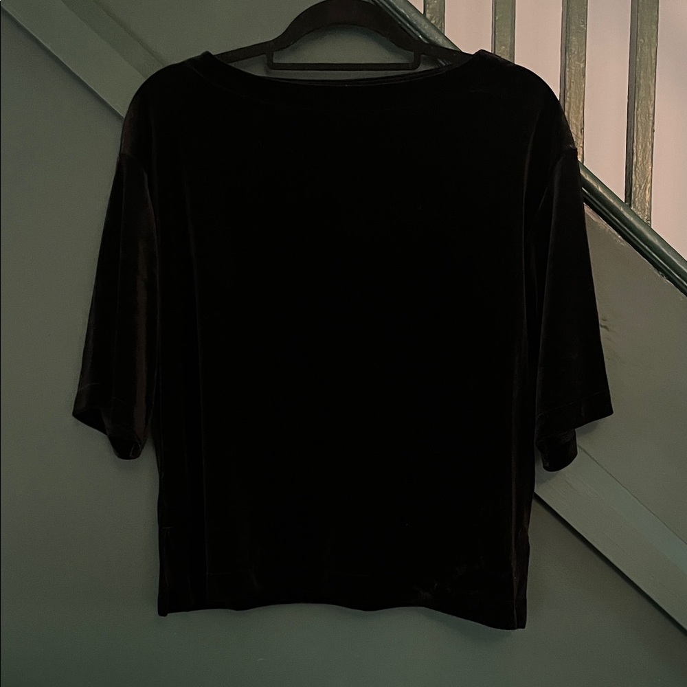 Uniqlo Black Velvet Top